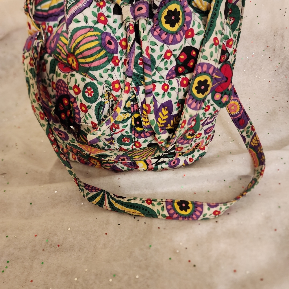 Vera Viva Le Vera bucket crossbody shoulder bag - Picture 5 of 8